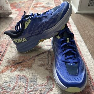 Hoka One One Speedgoat 5 Women’s 9B Running Shoes Blue Vibram Sneakers 1123158